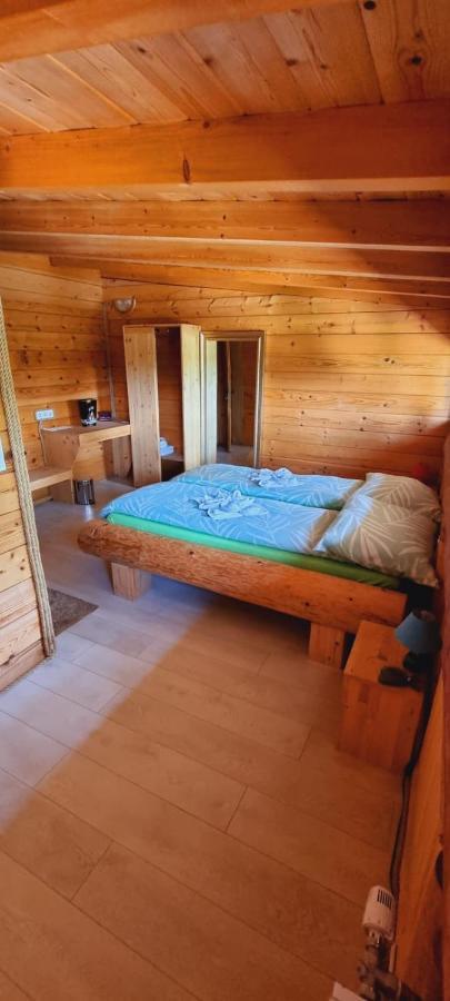 Guest House Mala Prica Zivinice Екстериор снимка