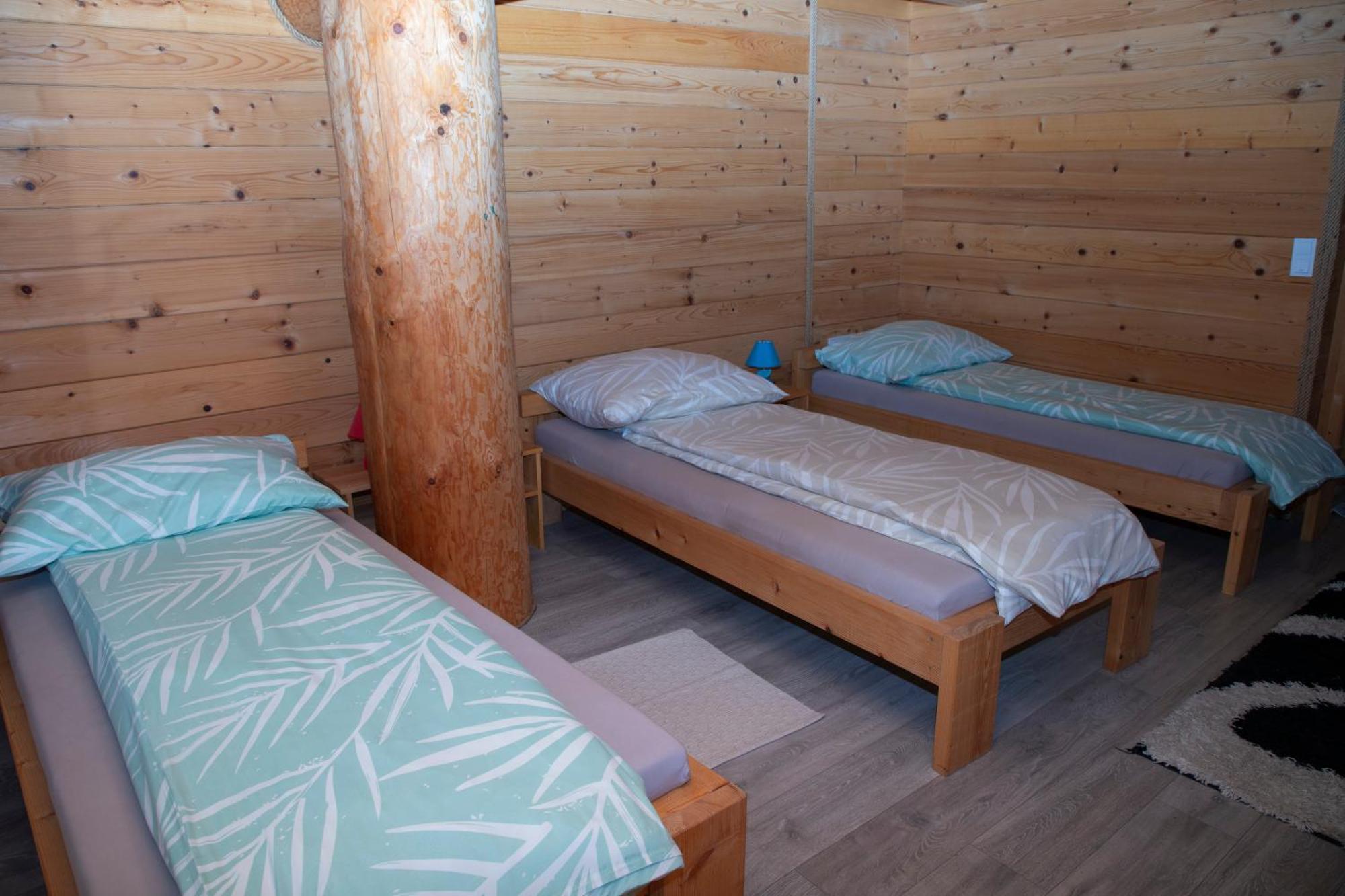 Guest House Mala Prica Zivinice Екстериор снимка